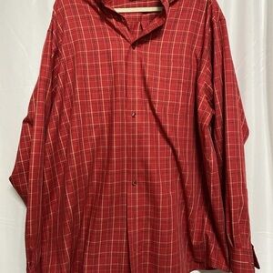 Roundtree & Yorke Red Long Sleeve Button Up Shirt
